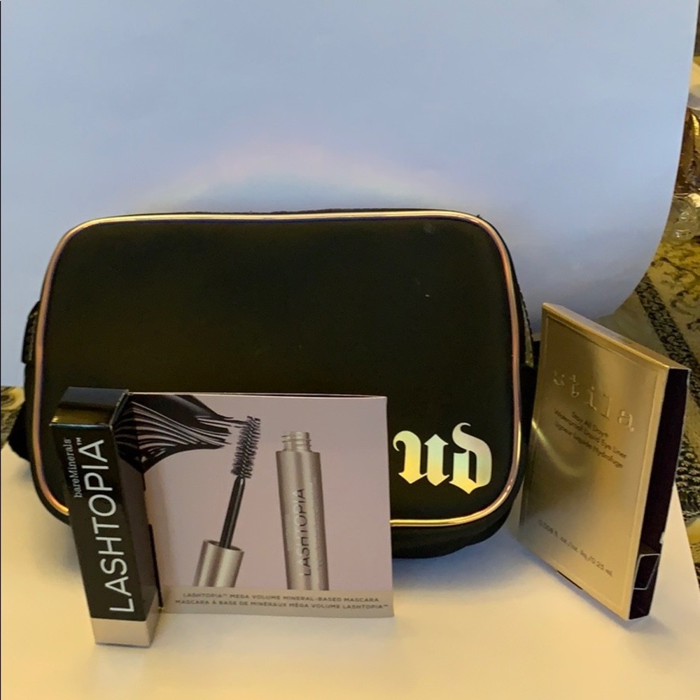 Tow samples of mascara